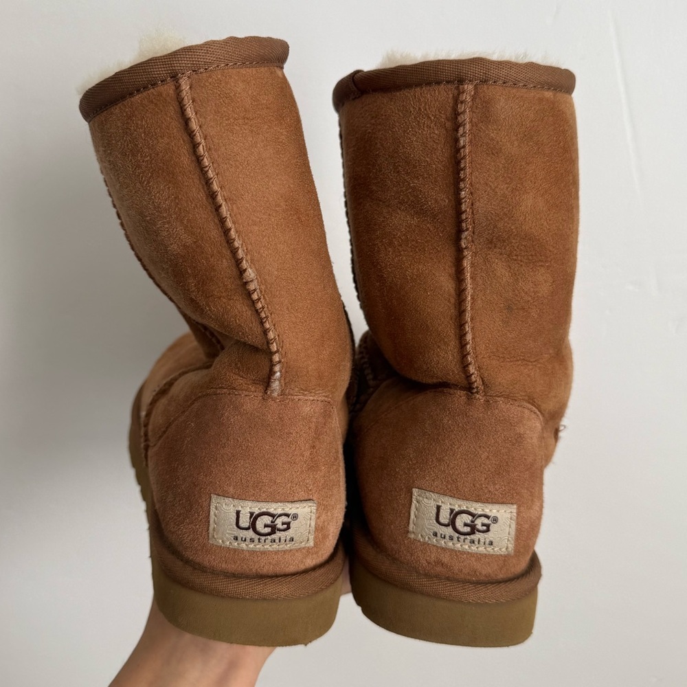 UGG Classic Short Chestnut Suede Shearling Boots Size 7 / EU 38 - Picture 4 of 10